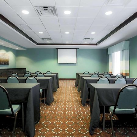 Hampton Inn & Suites Wheeling - The Highlands Triadelphia Extérieur photo