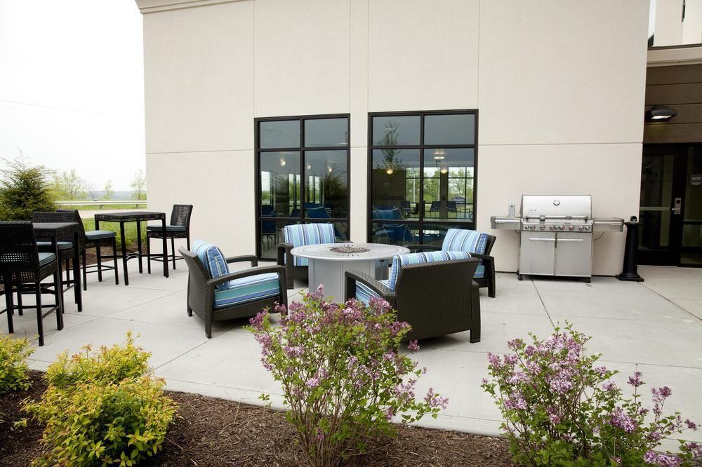 Hampton Inn & Suites Wheeling - The Highlands Triadelphia Extérieur photo