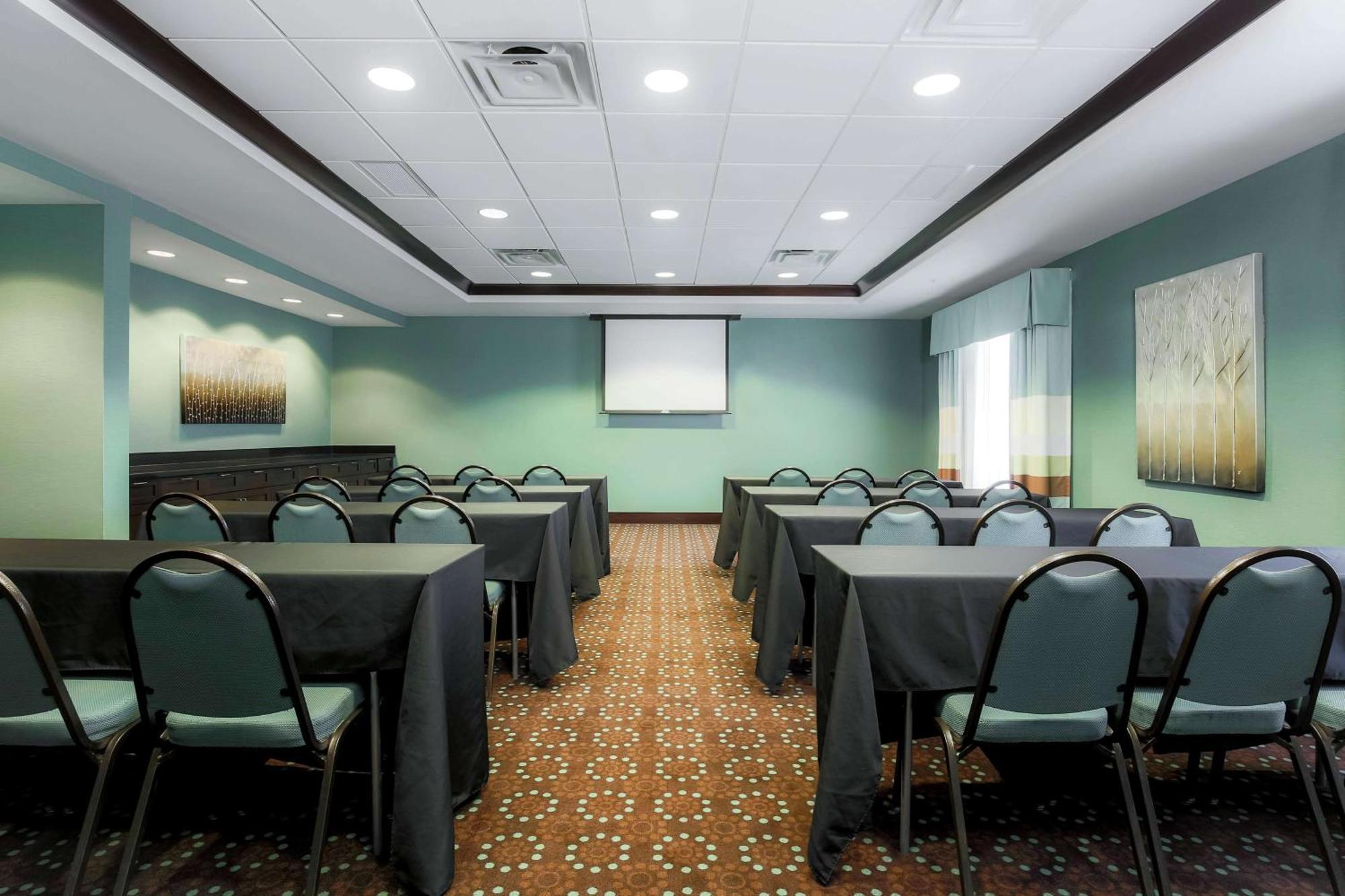 Hampton Inn & Suites Wheeling - The Highlands Triadelphia Extérieur photo