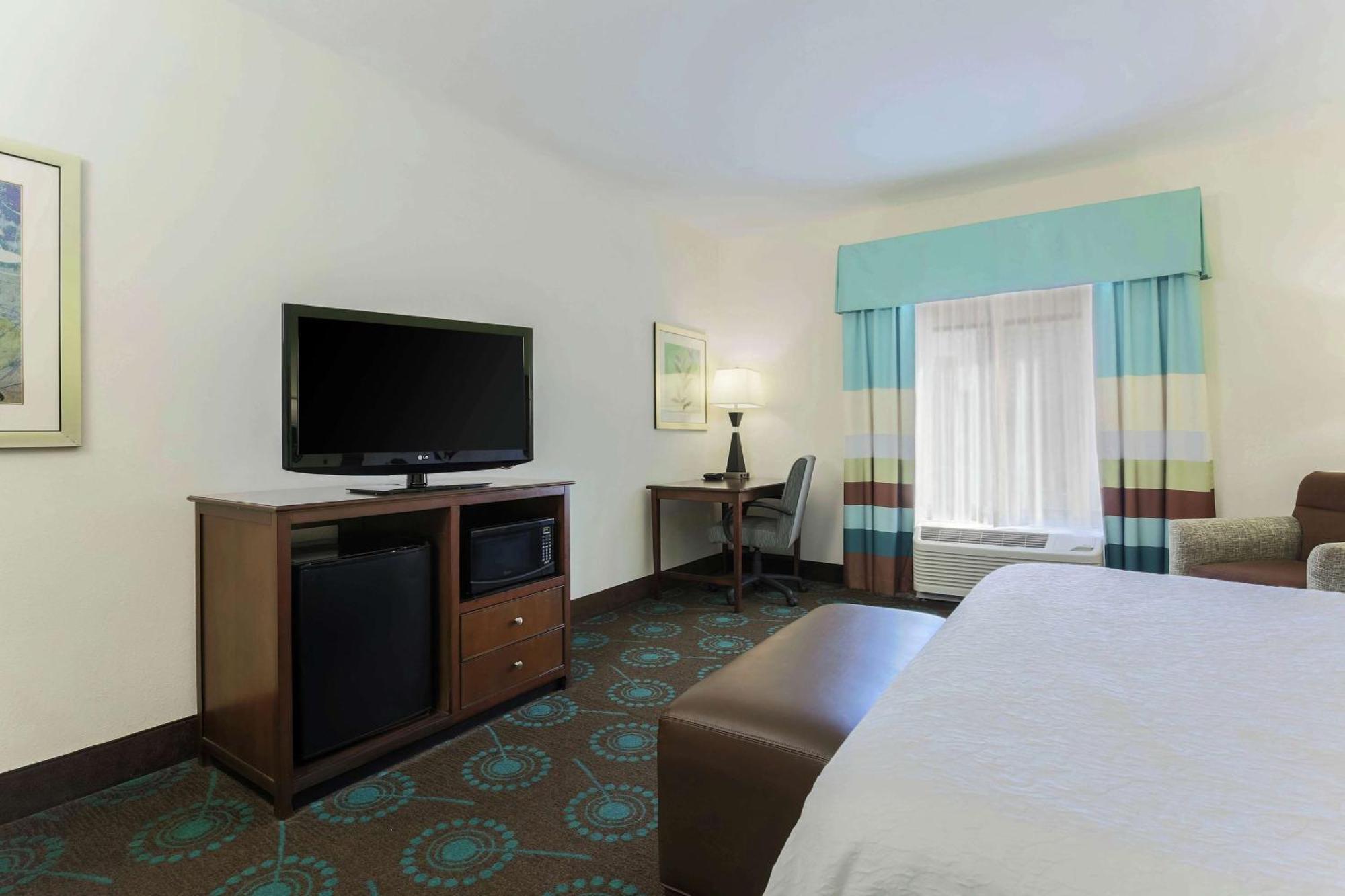 Hampton Inn & Suites Wheeling - The Highlands Triadelphia Extérieur photo