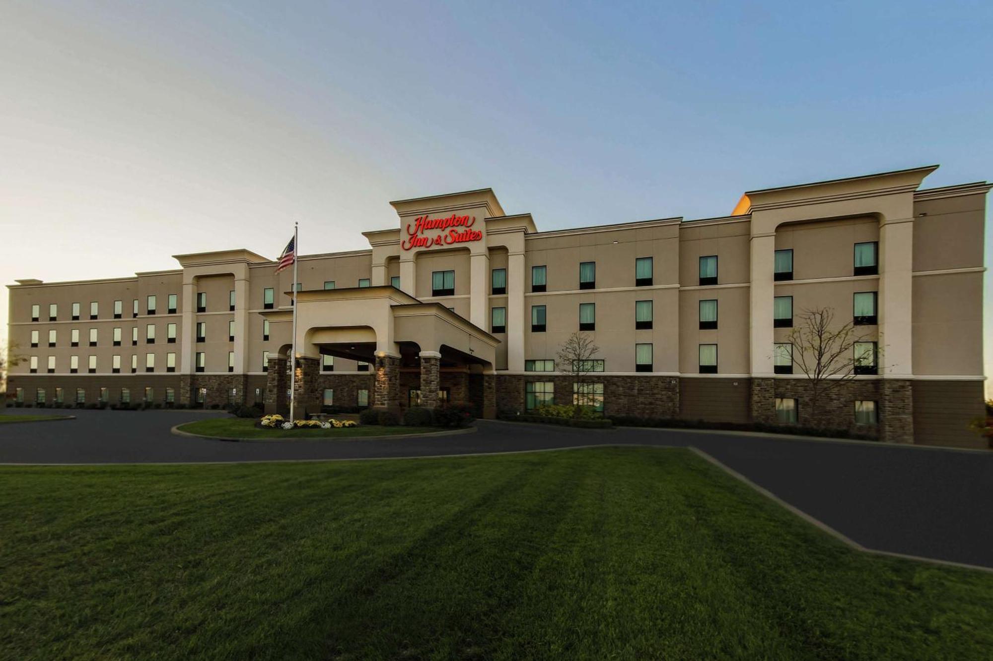 Hampton Inn & Suites Wheeling - The Highlands Triadelphia Extérieur photo